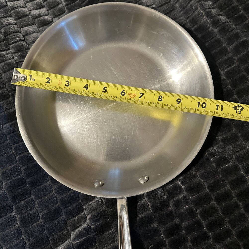 All Clad 10 inch Frying Pan D3 Stainless Steel Made In USA Saute Pan READ - Picture 6 of 7